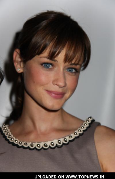 Alexis Bledel - Photo