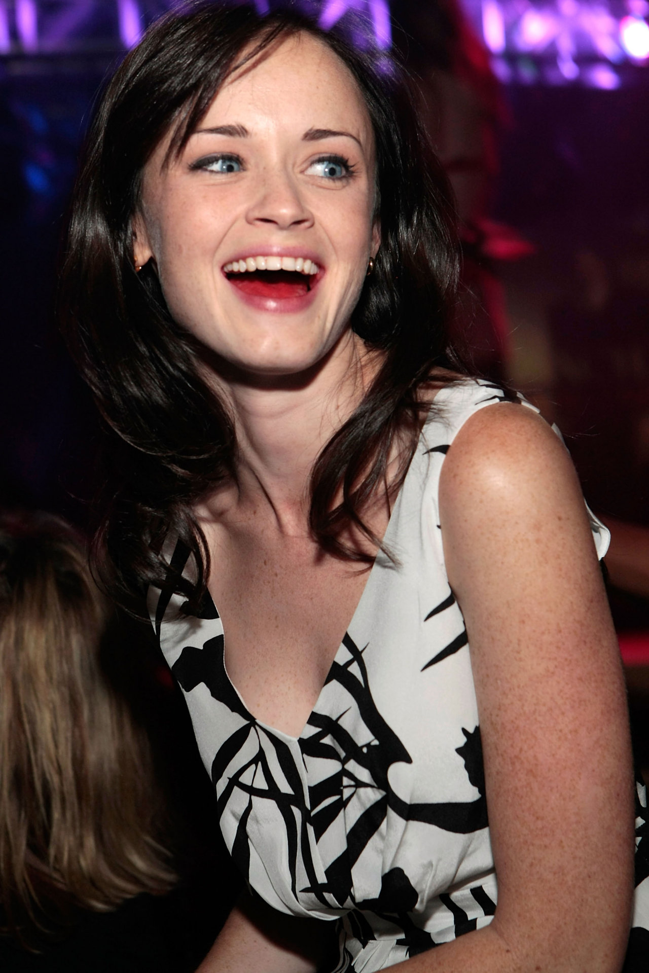 Alexis Bledel - Photo