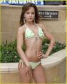 Mena Suvari - Photo